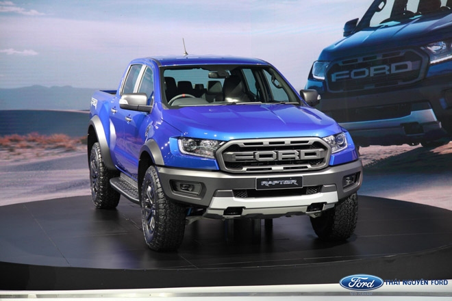 Người dùng Ford Ranger Raptor độ ghế sau hết 8,5 triệu đồng - Giải pháp ngồi bán tải thoải mái như sedan